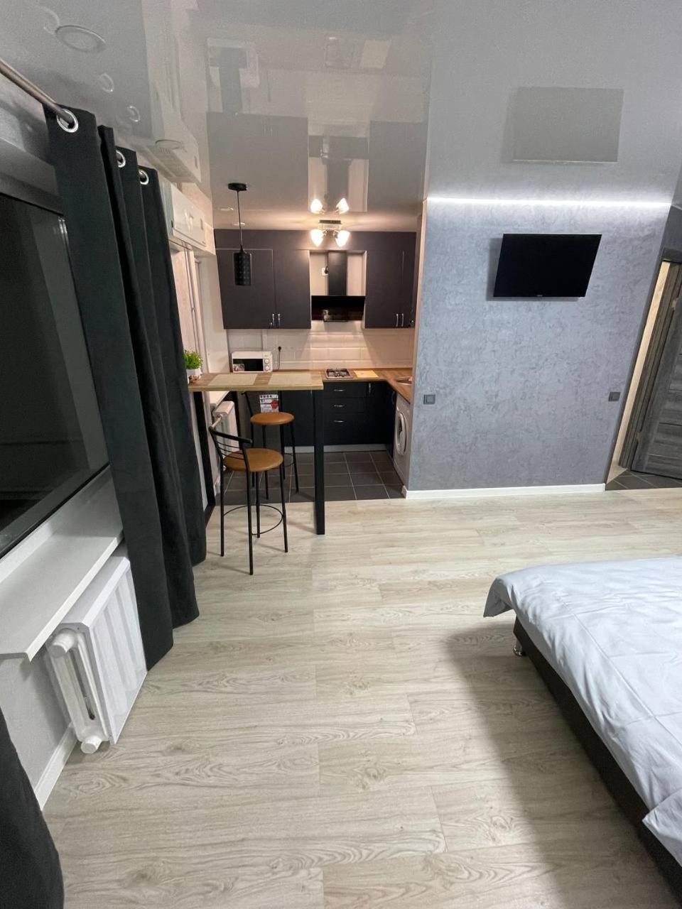 Apartcenter Vip в центре города Apartment *